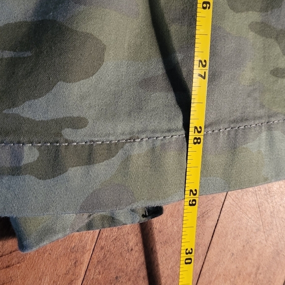 Lane Bryant Ditsy Camo Army Classic Utility Jacket - Picture 12 of 14